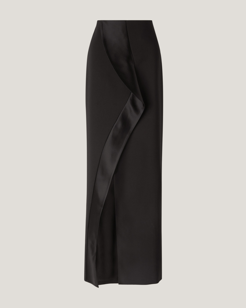 Ruffled long skirt