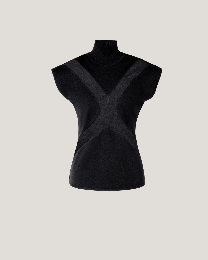 T-shirt with X insert