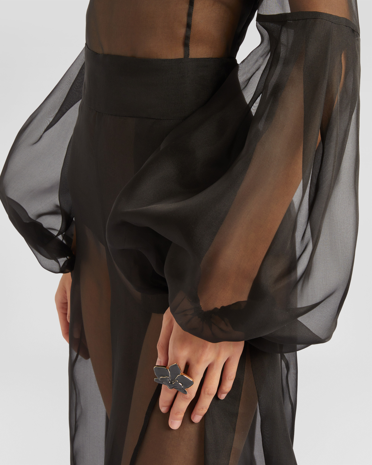 Silk top with balloon sleeves | Fall Winter 2025, Tops & Blouses, Blouses, Ready to Wear | Genny