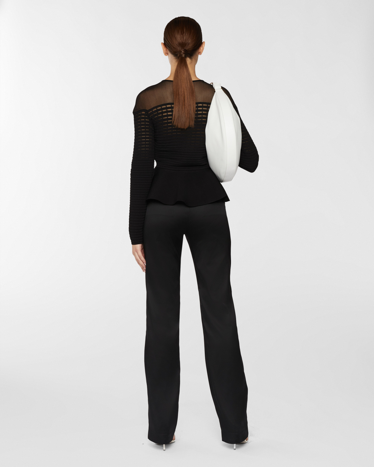 V-Neck top with godet peplum | Resort 2025 Collection, Knitted tops, Tops & Blouses, Knitwear, Spring Summer 2025, Ready to Wear, New Arrivals, Private sale, Mid season sale -30%, Sale- mid season | Genny