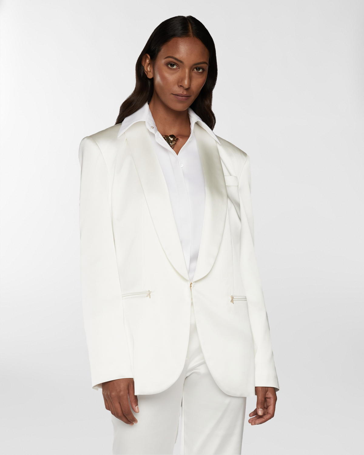 Satin blazer with a shawl collar | Resort 2025 Collection, Coats & Jackets, Blazer, Spring Summer 2025, Formal Suit, Mother’s Day Gifts, Ready to Wear, New Arrivals, Private sale, Ceremony Outfit, Mid season sale -30%, Sale- mid season | Genny