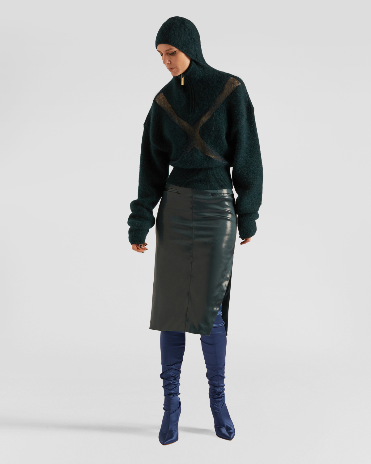 Hooded sweater | hide_category | Genny