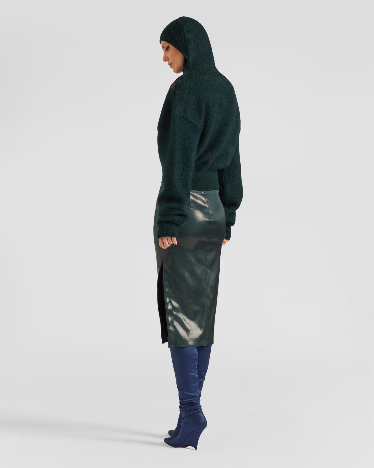 Hooded sweater | hide_category | Genny