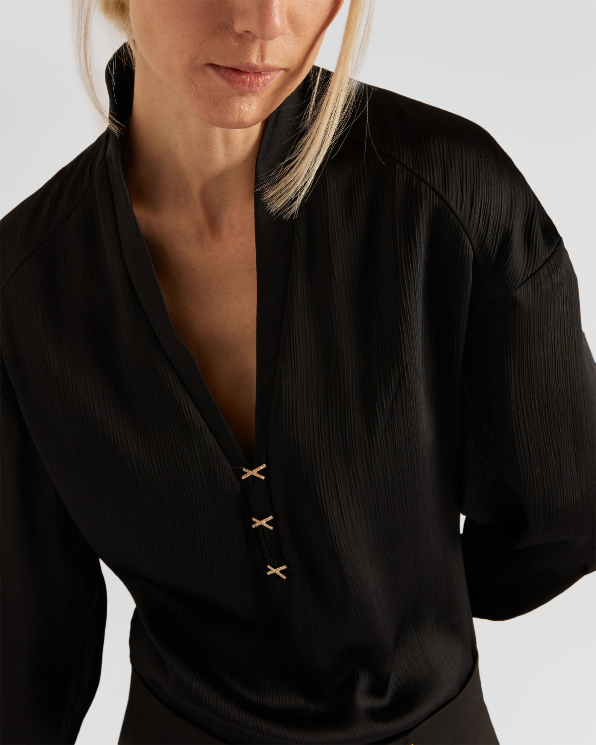 Shirt with a deep neckline | hide_category, -40%, OUTLET | Genny