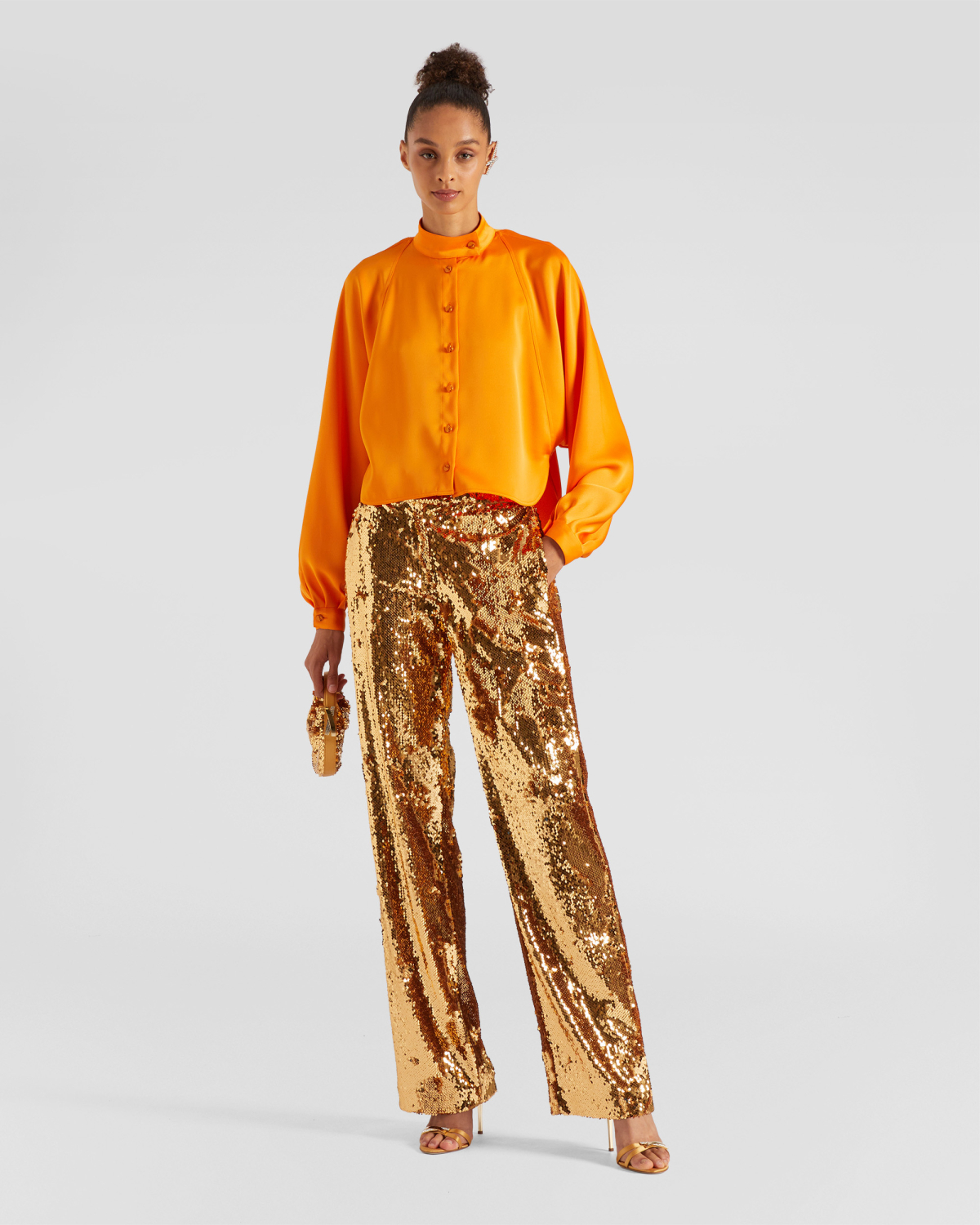 Shirt with cutaway collar | | Genny