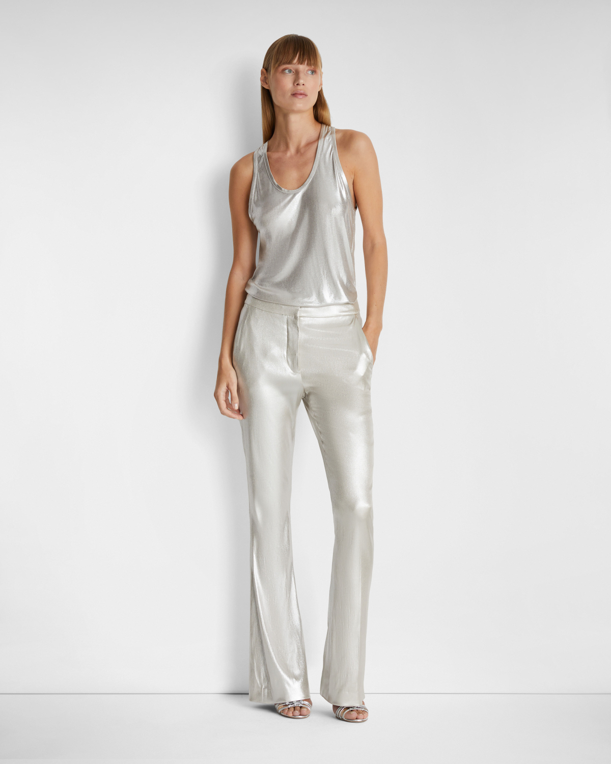 Straight-cut viscose pants | | Genny