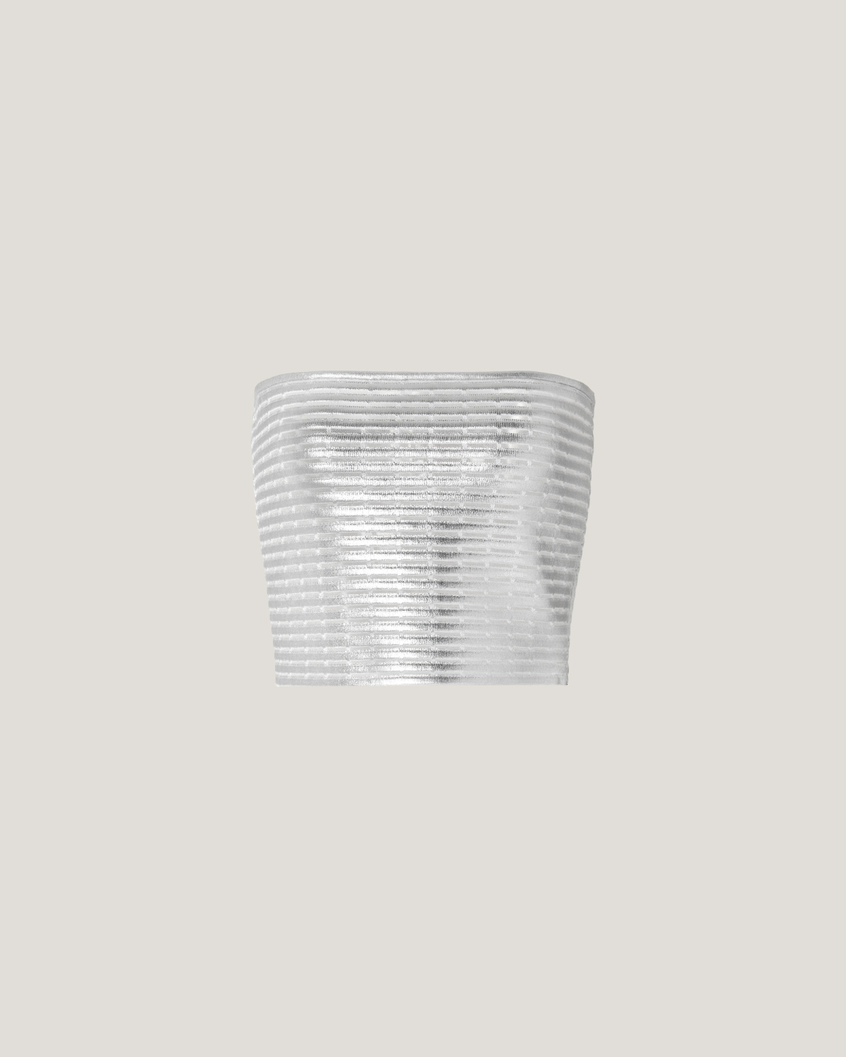 Laminated sleeveless crop top | Crop tops | Genny