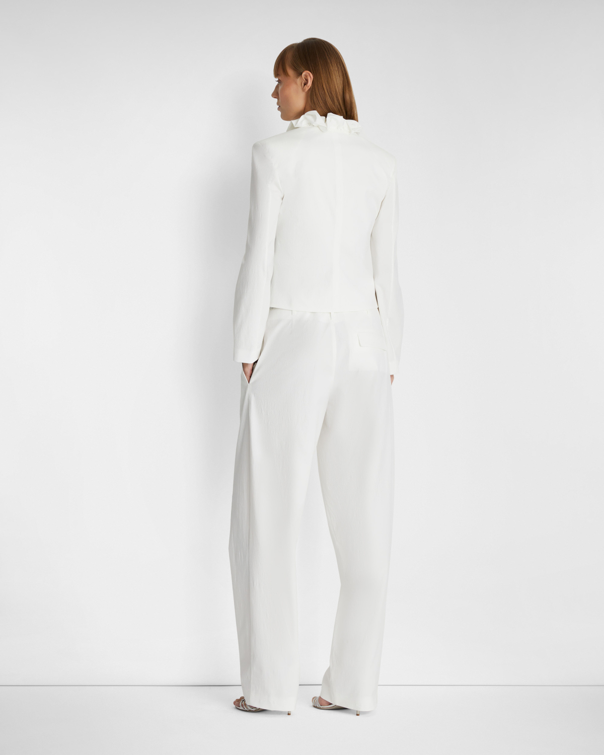 Ruffled collar jacket | | Genny