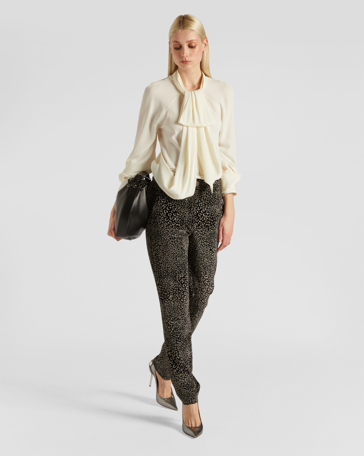 Glitter animalier velvet pants | Fall Winter 2025 | Genny