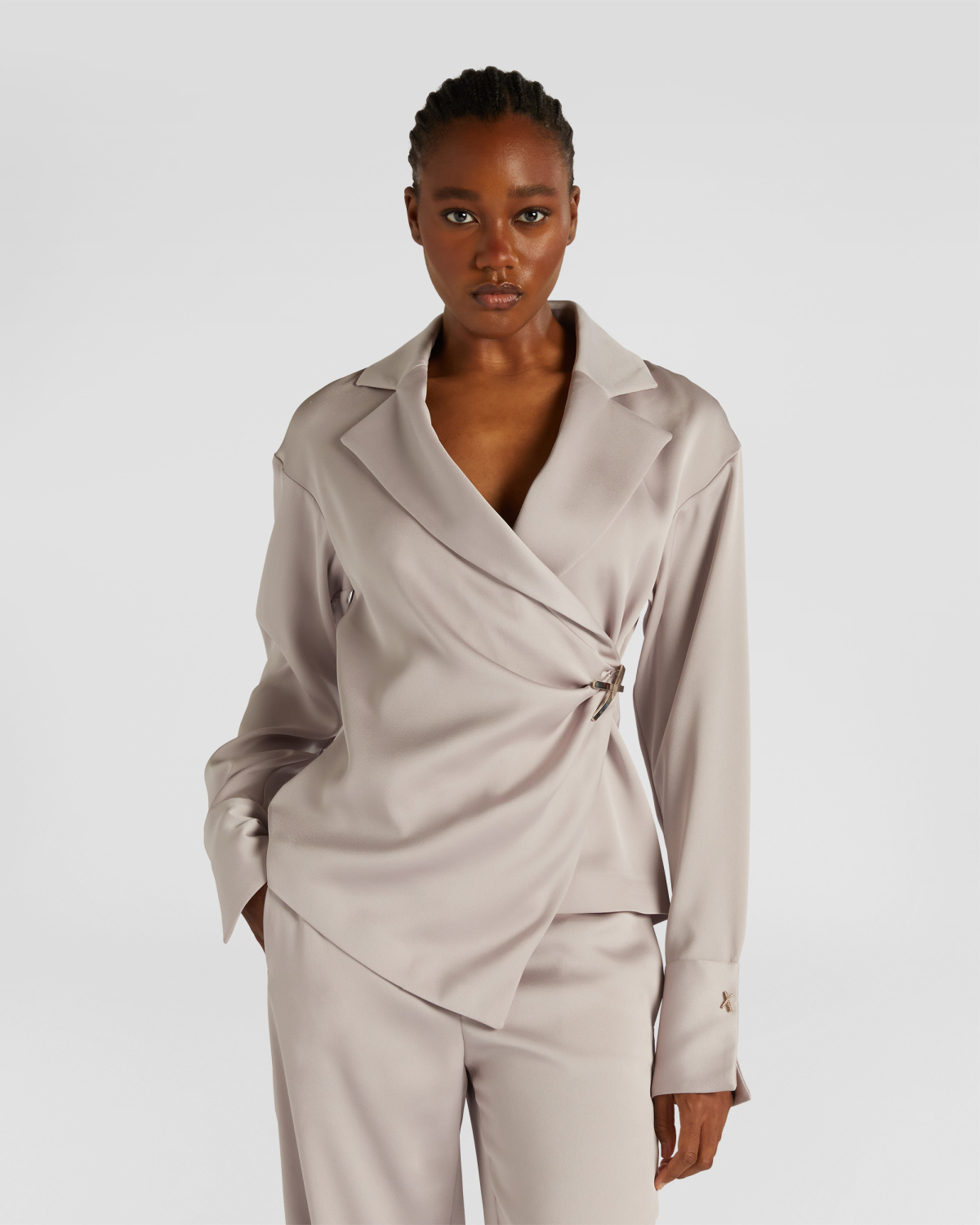Notched collar shirt | Fall Winter 2025 | Genny
