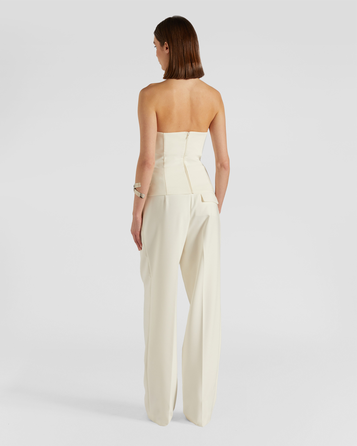 Top with rhinestone-embroidered cups | Fall Winter 2025, Strass | Genny