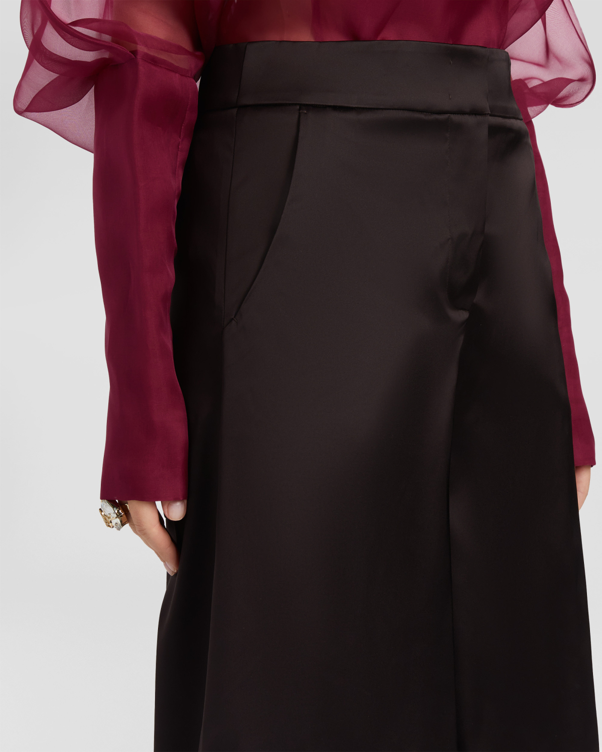 Wide Flared Trousers | Fall Winter 2025 | Genny