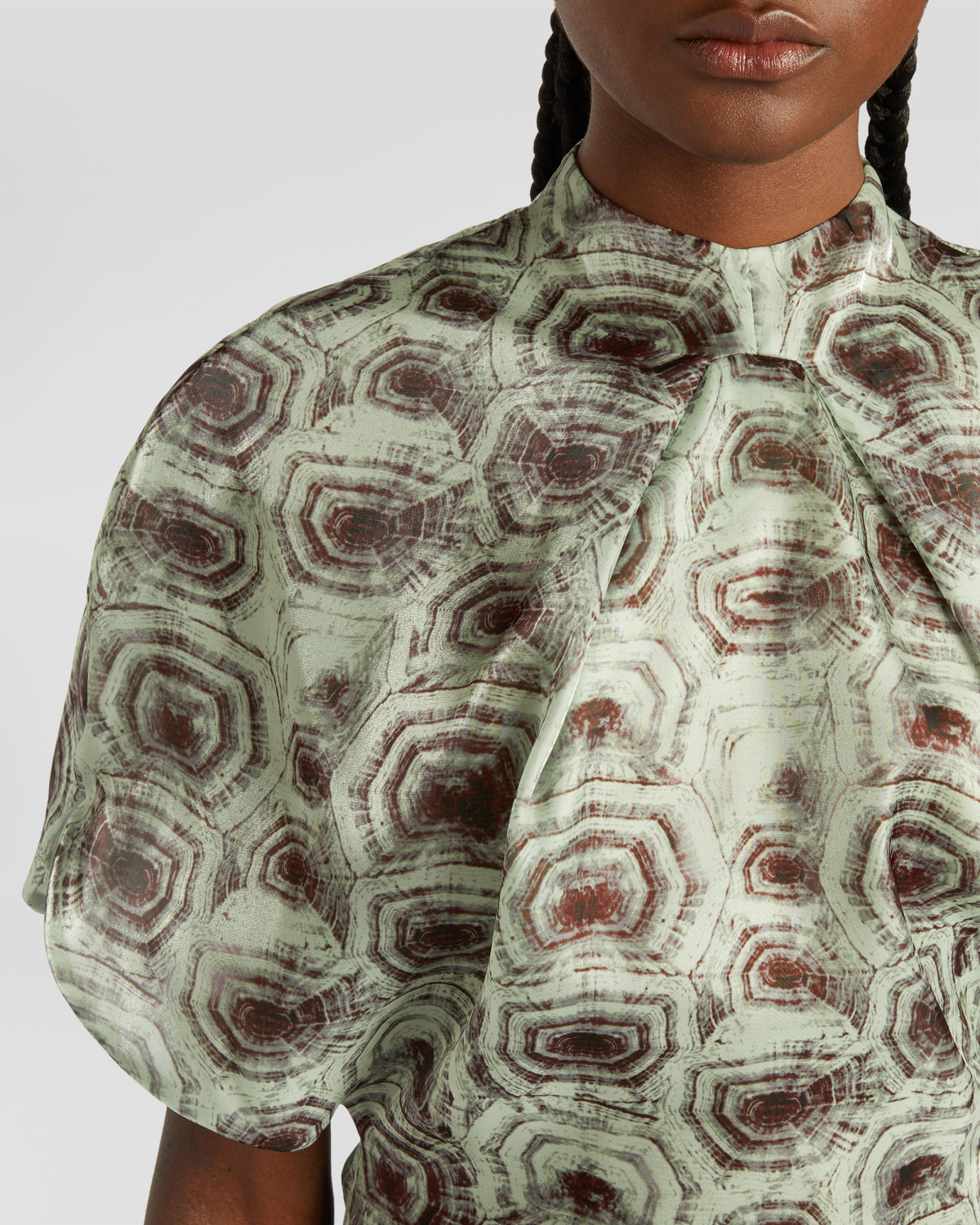 Turtle-pattern dress | Fall Winter 2025 | Genny