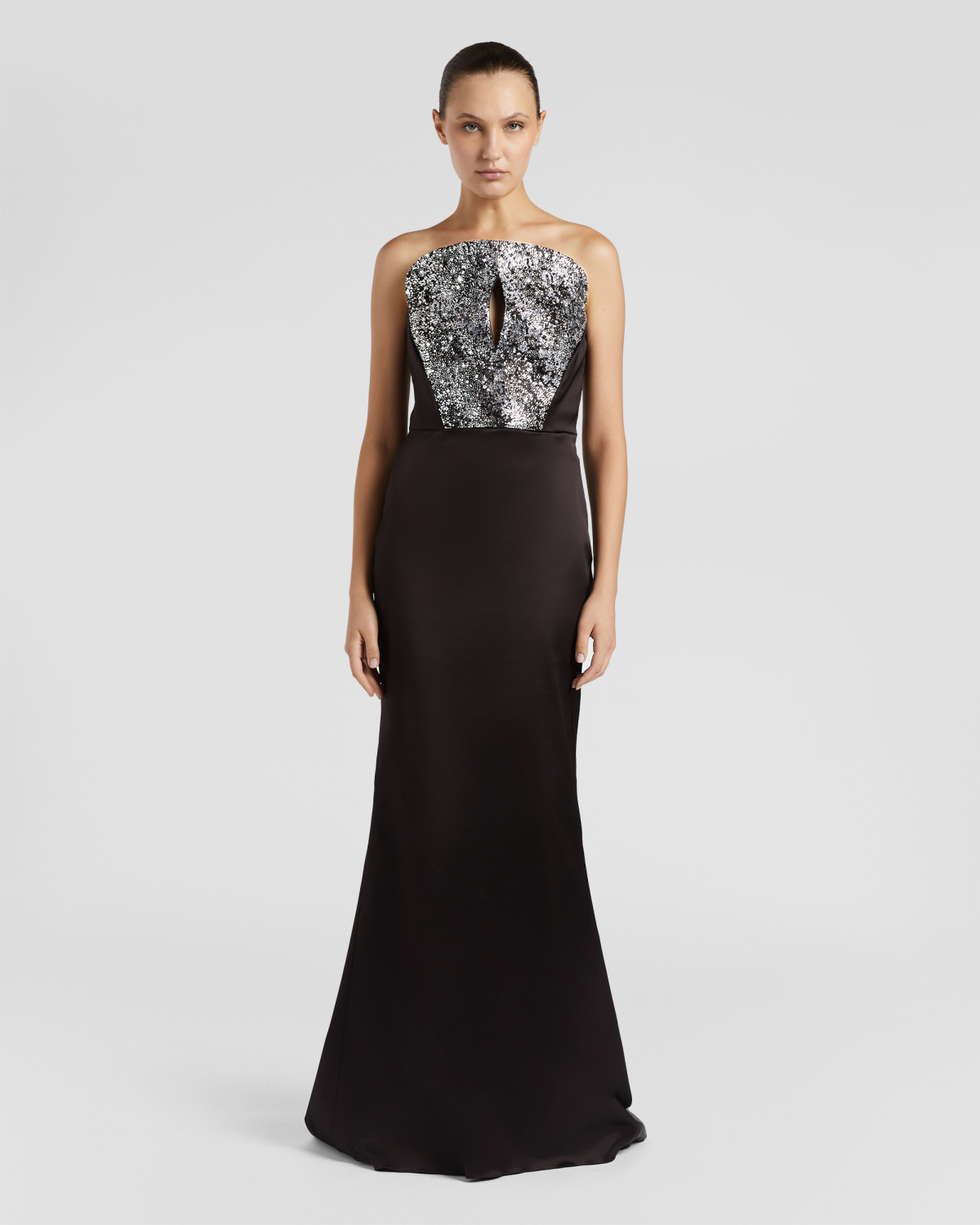 Long evening gown with rhinestones | Fall Winter 2025, Strass | Genny