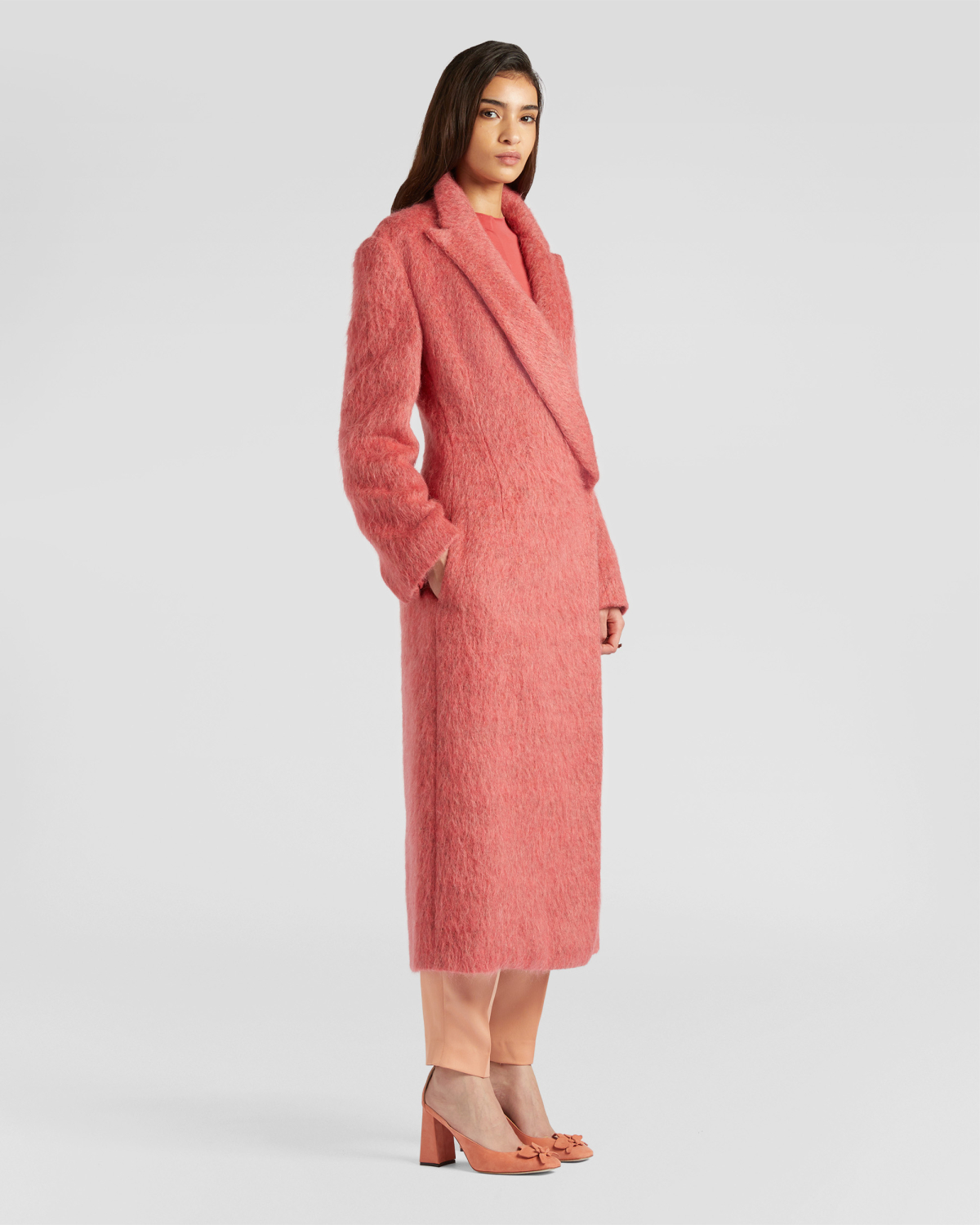 Mohair coat with lapels | Fall Winter 2025 | Genny