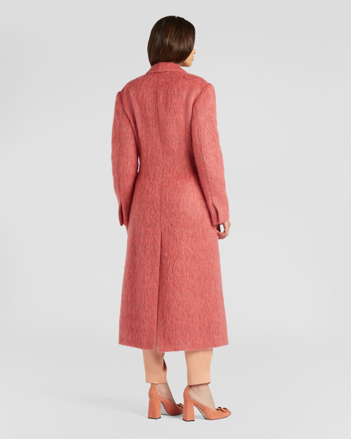 Mohair coat with lapels | Fall Winter 2025 | Genny