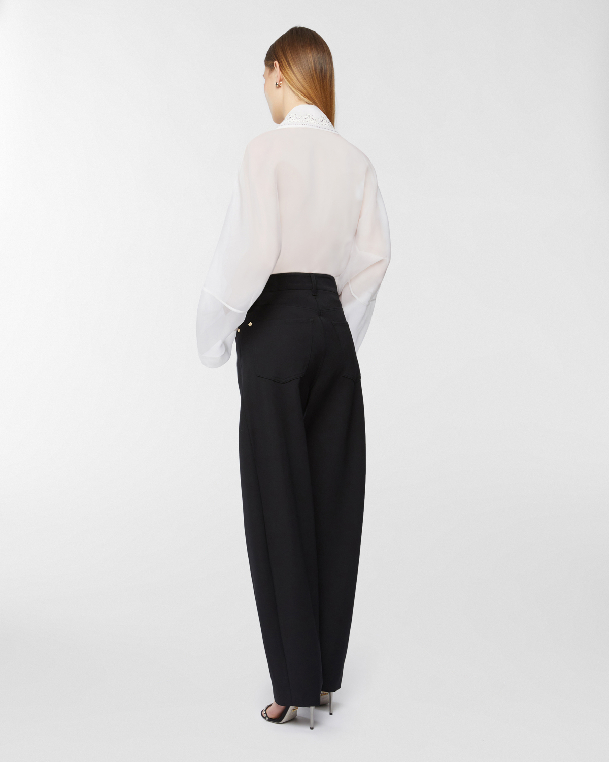 Five-pocket viscose pants | Skirts & Trousers, Resort 2025 Collection, Trousers, Spring Summer 2025, Evening Essential, Formal Suit, Ready to Wear, Highlights, Private sale | Genny