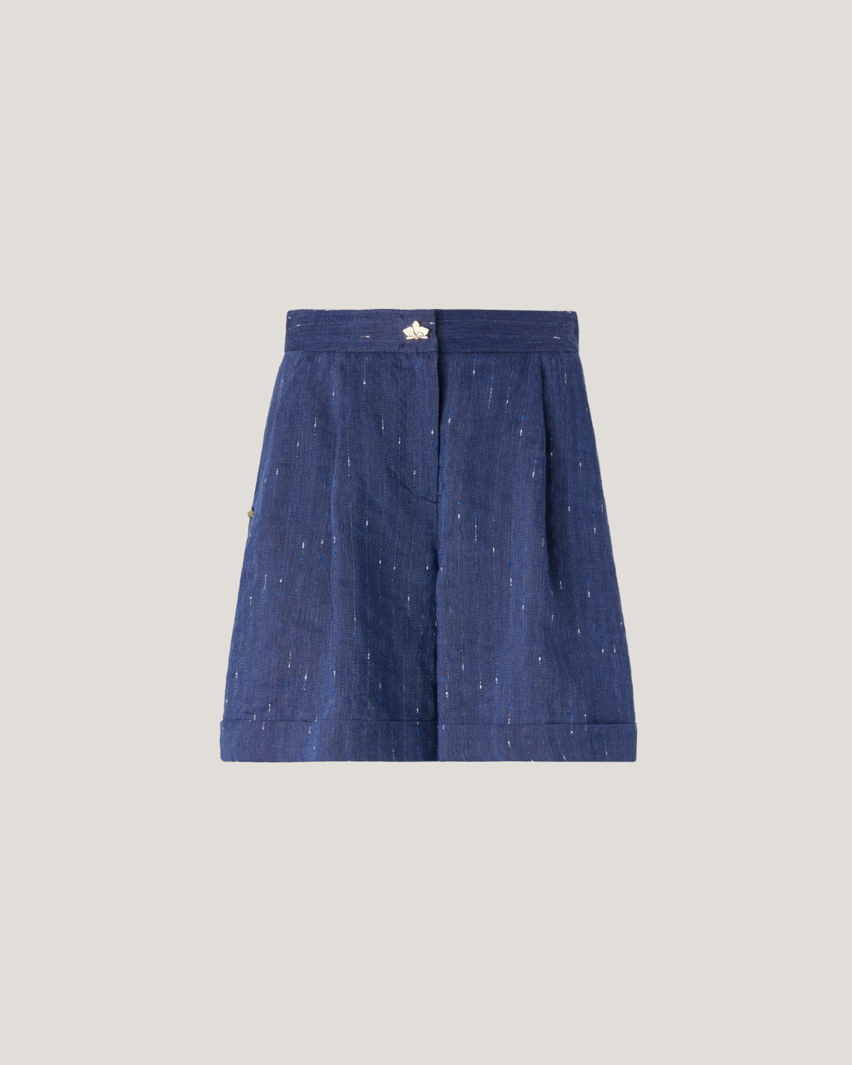 Pinstriped linen-blend shorts | Resort 2025 Collection, Skirts & Trousers, Shorts, Spring Summer 2025, Beachwear, Ready to Wear, Highlights, Private sale, Mid season sale-20%, Sale- mid season | Genny