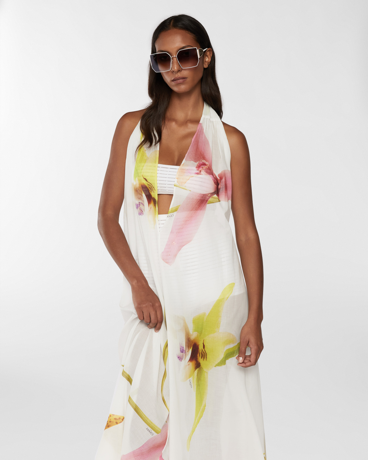 Long dress with Orchids print | Resort 2025 Collection, Dresses & Jumpsuits, Daily dresses, Spring Summer 2025, Ceremony dresses, Beachwear, Long Dresses, Ready to Wear, Highlights, Private sale, Mid season sale-20%, Sale- mid season | Genny