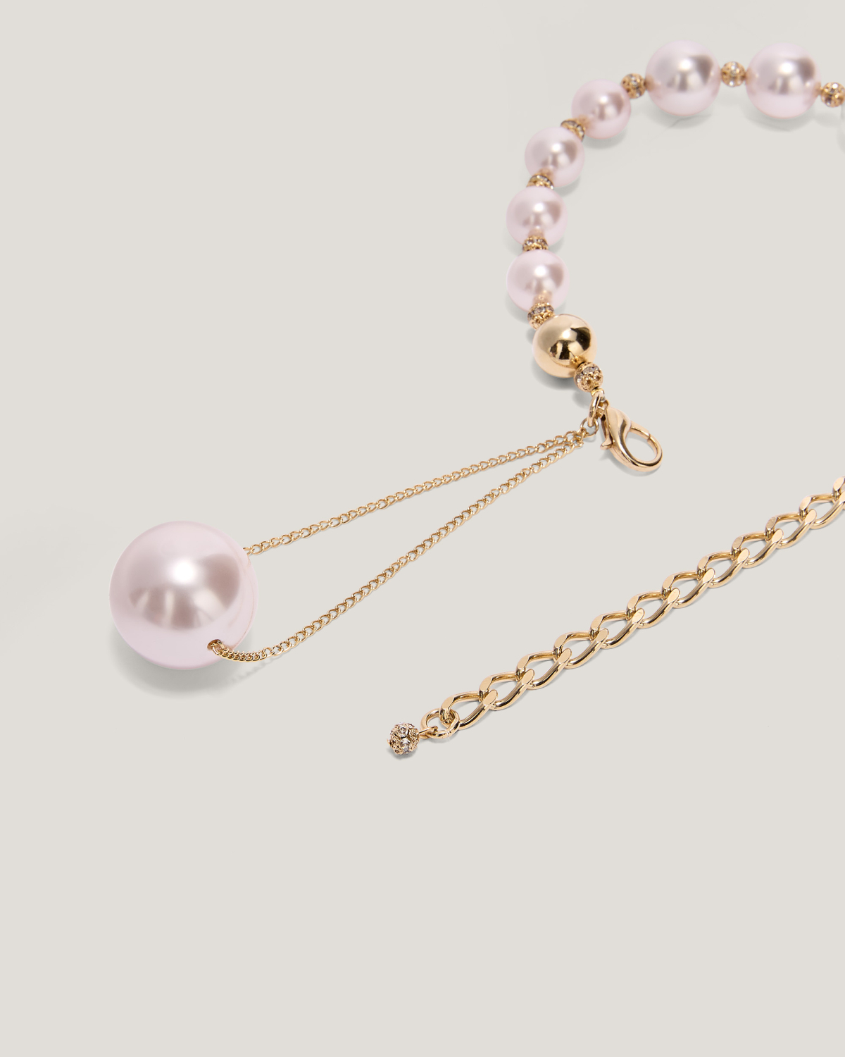 Pearl and gold-tone belt | Jewelry, Body Jewels, Mother’s Day Gifts, Spring Summer 2025, Spring Summer 2025 Collection, Ceremony Outfit, Highlights, Accessories | Genny