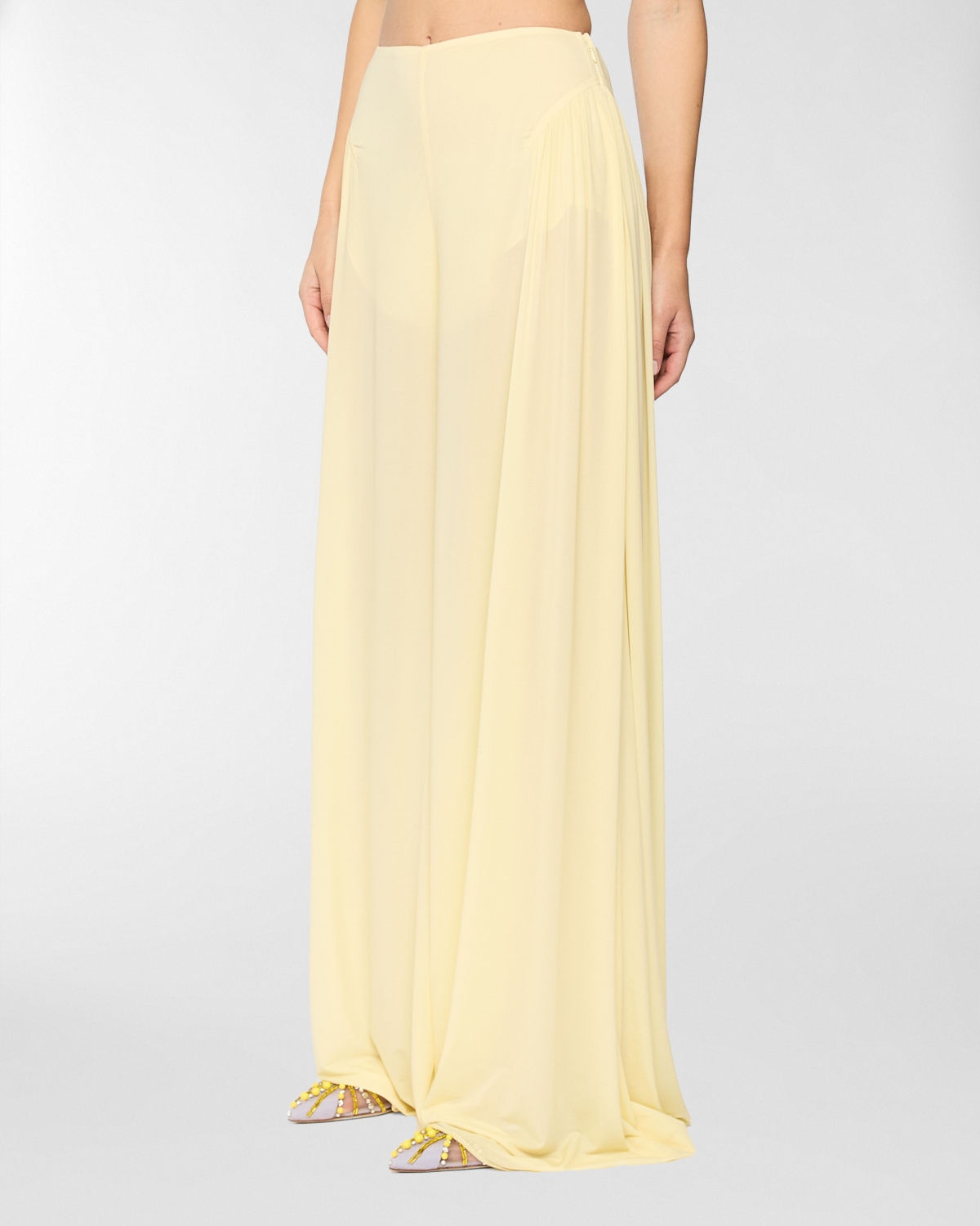 Wide-leg trousers with gathered detail | Spring Summer 2025, Skirts & Trousers, Spring Summer 2025 Collection, Trousers, Formal Suit, Ready to Wear, Highlights, Private sale, Mid season sale -30%, Sale- mid season | Genny