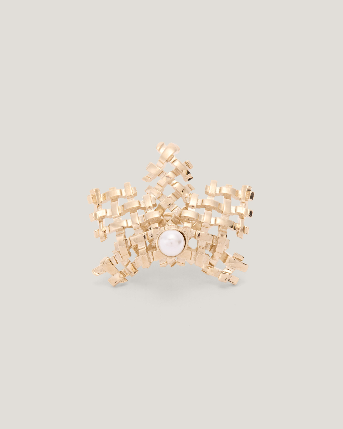 Genny ring with pearl and woven design | Jewelry, Mother’s Day Gifts, Rings, Spring Summer 2025, Spring Summer 2025 Collection, Ceremony Outfit, Highlights, Accessories | Genny