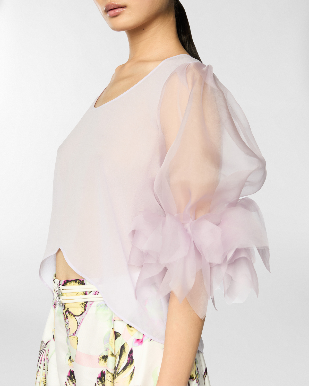 Top with embroidered puff sleeves | Spring Summer 2025 Collection, Tops & Blouses, Crop tops, Spring Summer 2025, Ceremony Outfit, Mother’s Day Gifts, Ready to Wear, Highlights, Private sale, Mid season sale -30%, Sale- mid season | Genny