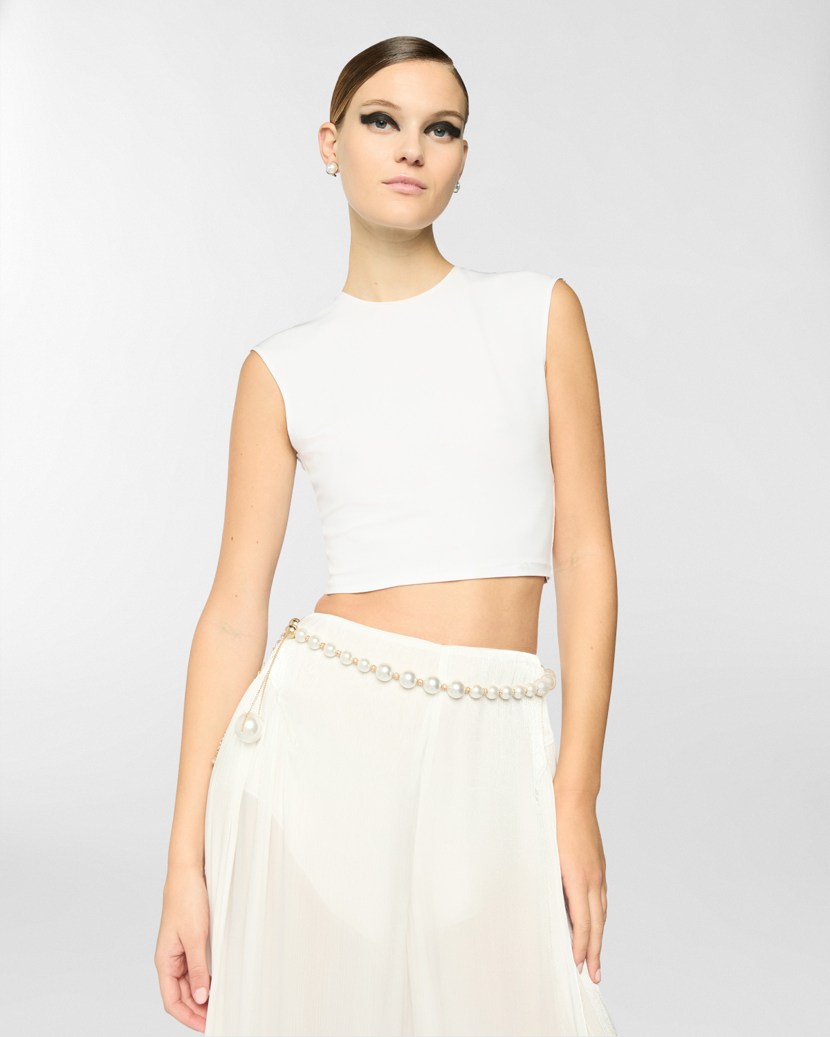 Sleeveless crop top | Spring Summer 2025 Collection, Mother’s Day Gifts, Tops & Blouses, Crop tops, Spring Summer 2025, Ready to Wear, Highlights, Private sale | Genny