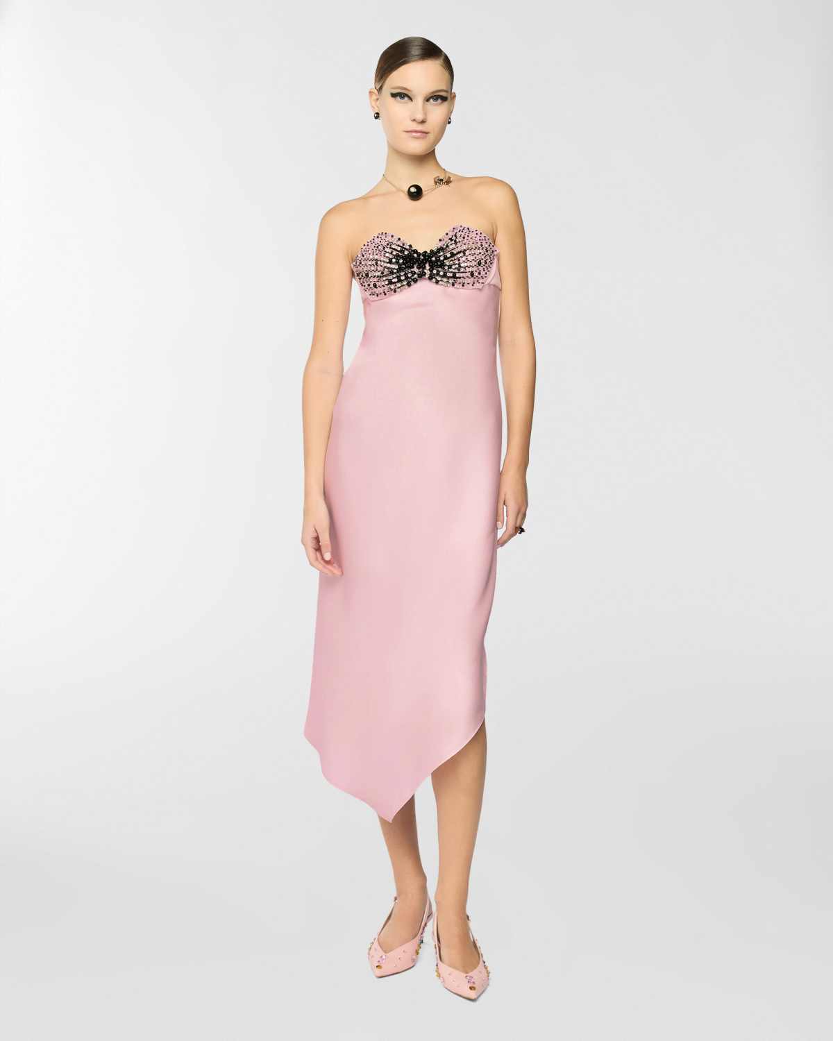 Dress with pearls bra | Spring Summer 2025 Collection, Dresses & Jumpsuits, Evening and Cocktail dresses, Spring Summer 2025, Ceremony dresses, Ceremony Outfit, Midi Dresses, Ready to Wear, New Arrivals, Private sale, Embroideries and sequins, Mid season sale -30%, Sale- mid season | Genny