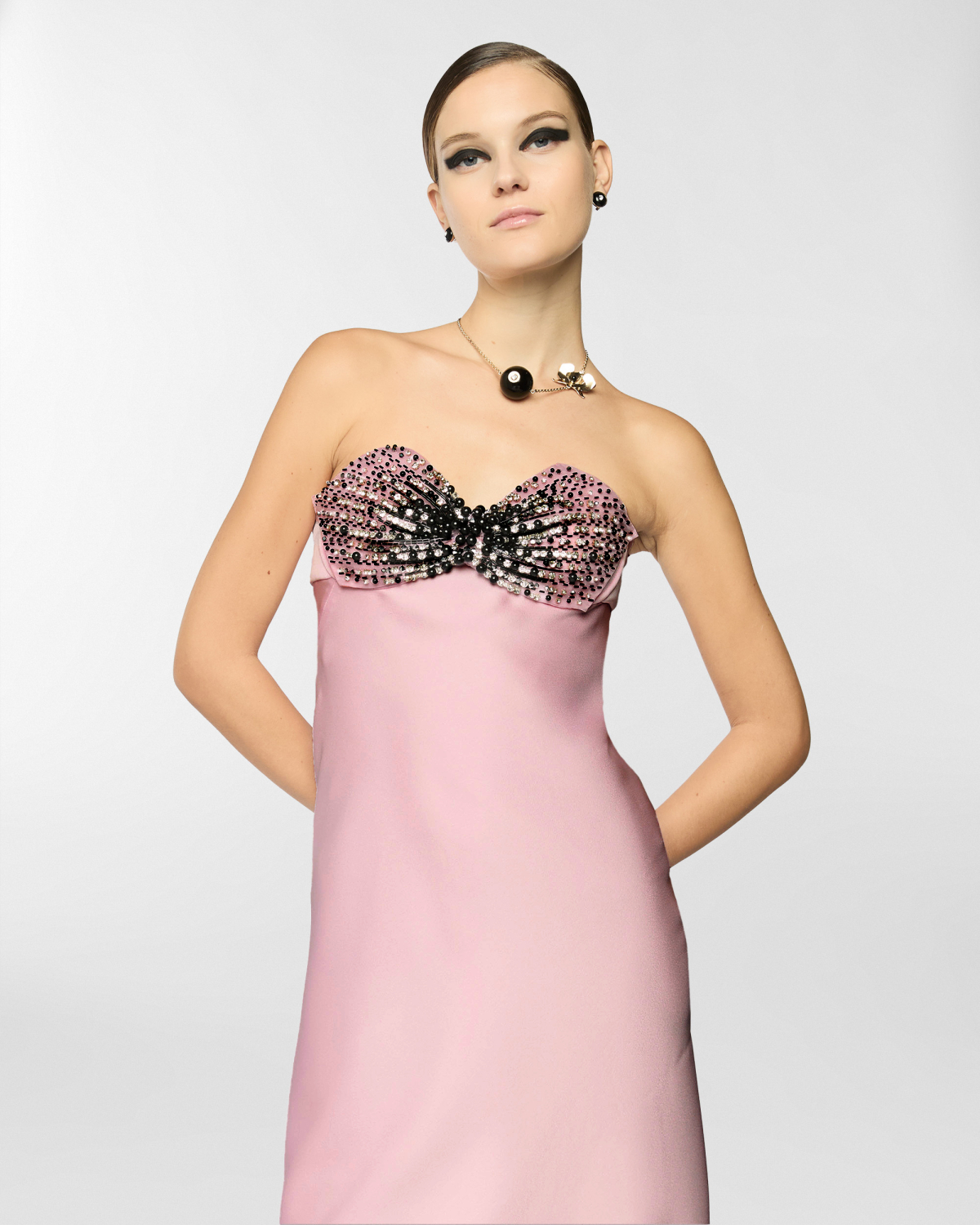 Dress with pearls bra | Spring Summer 2025 Collection, Dresses & Jumpsuits, Evening and Cocktail dresses, Spring Summer 2025, Ceremony dresses, Ceremony Outfit, Midi Dresses, Ready to Wear, New Arrivals, Private sale, Embroideries and sequins, Mid season sale -30%, Sale- mid season | Genny