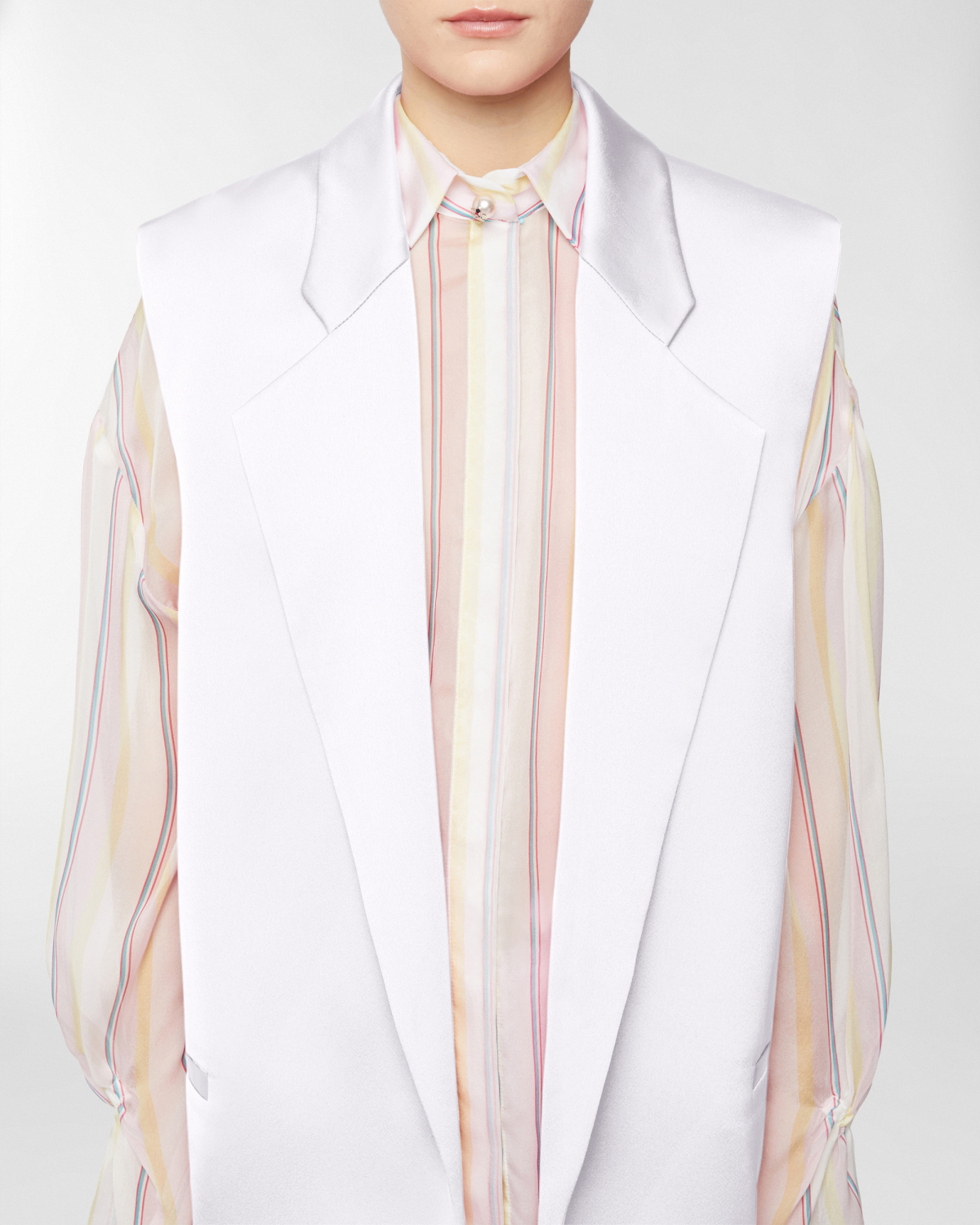 Vest with notched lapel | Spring Summer 2025, Coats & Jackets, Spring Summer 2025 Collection, Blazer, Formal Suit, Ready to Wear, New Arrivals, Private sale, Private sale, Sale- mid season | Genny