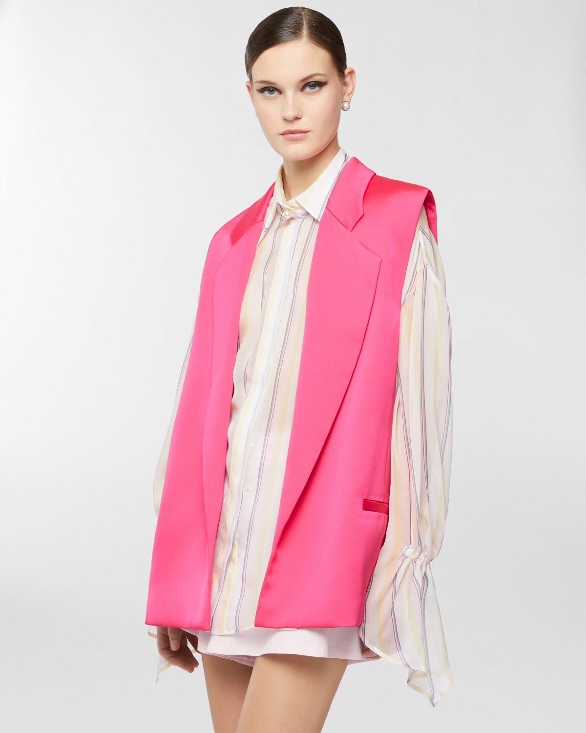 Vest with notched lapel | Spring Summer 2025, Coats & Jackets, Spring Summer 2025 Collection, Vest, Formal Suit, Ready to Wear, Highlights, Private sale, Mid season sale-20%, Sale- mid season | Genny