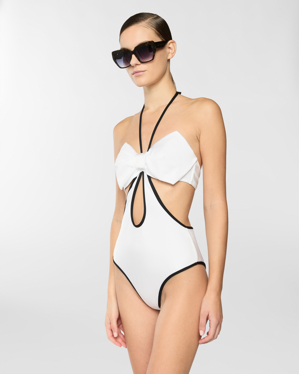 Trikini with bow | Beachwear, Spring Summer 2025 Collection, Spring Summer 2025, Ready to Wear, New Arrivals | Genny