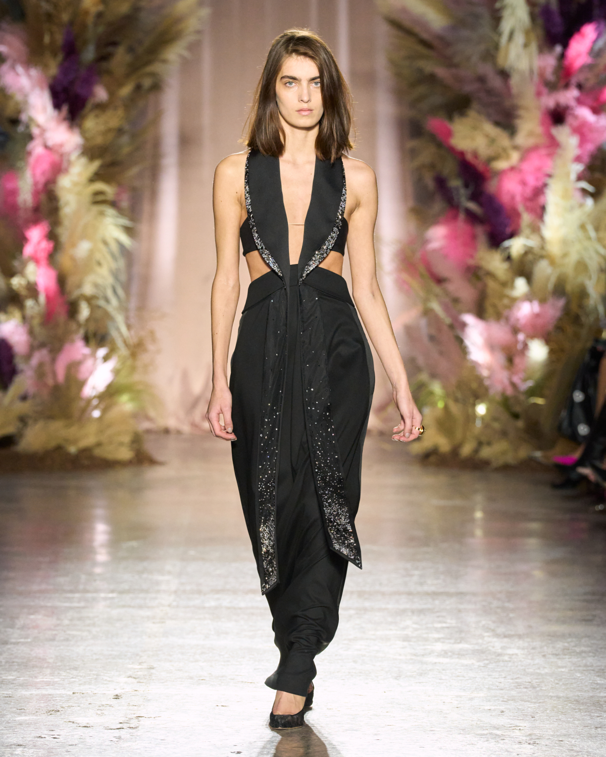 Dress with rhinestone lapels | Fall Winter 2025, Strass | Genny