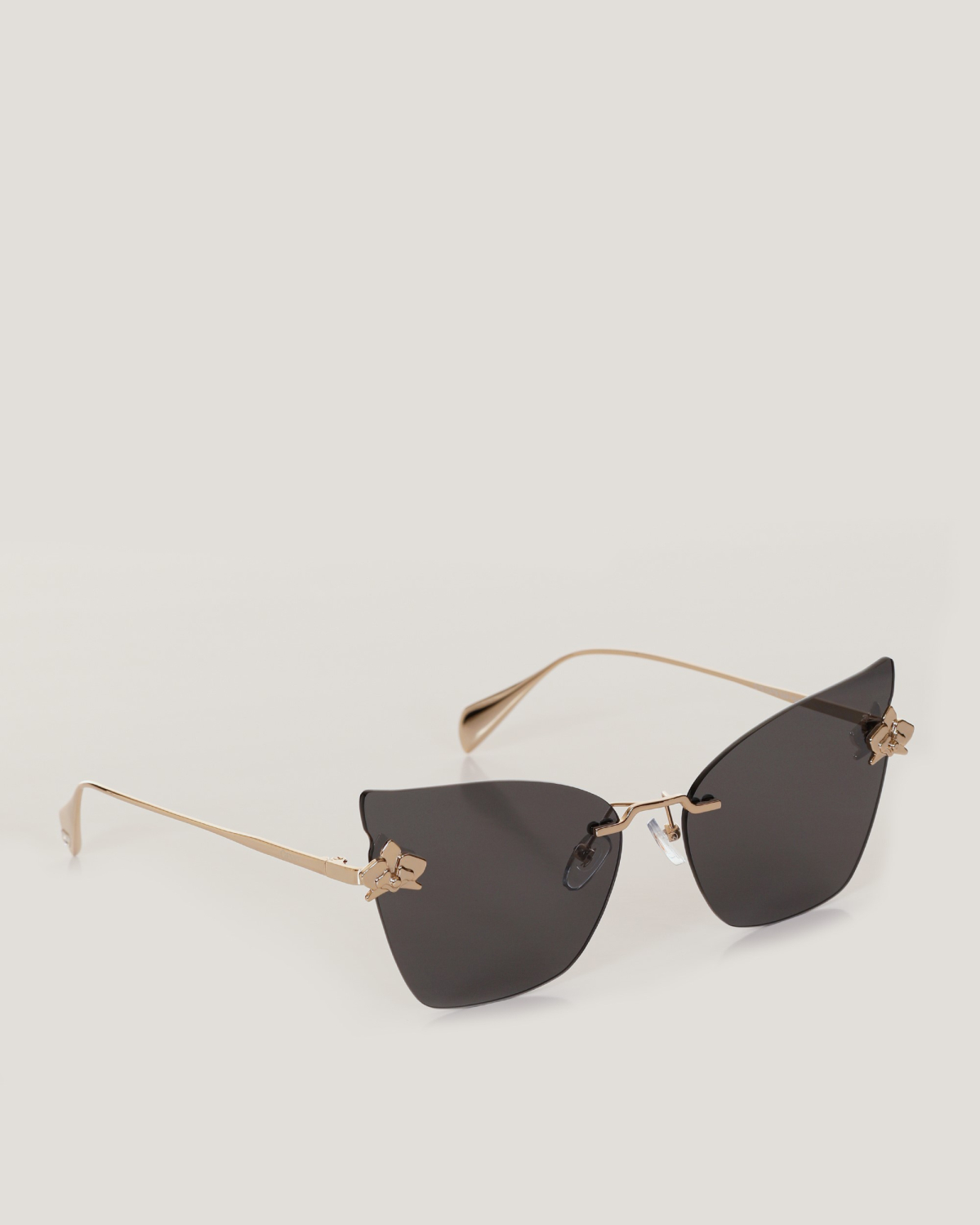 Gradient Cat-Eye Sunglasses with Orchid | Sunglasses, Ricercabili, Fall Winter 2025 | Genny