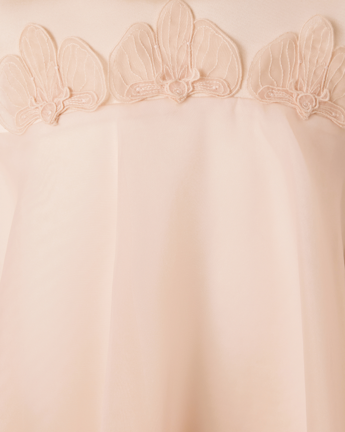 Organza dress with orchid embroidery | Genny Princess, Highlights | Genny