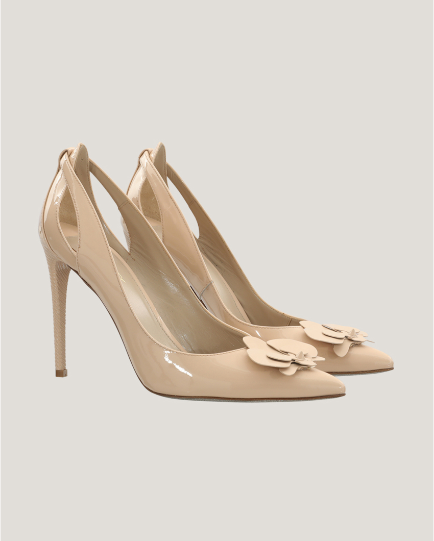 Patent leather Orchid pumps