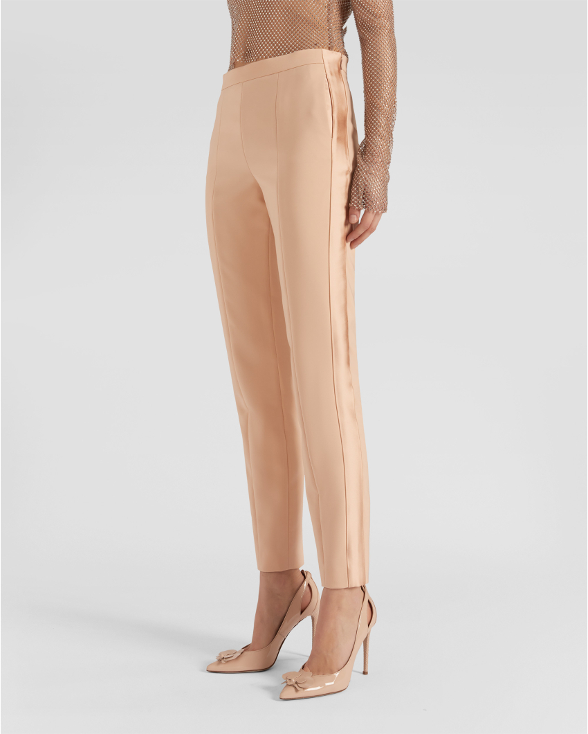 Patent leather Orchid pumps