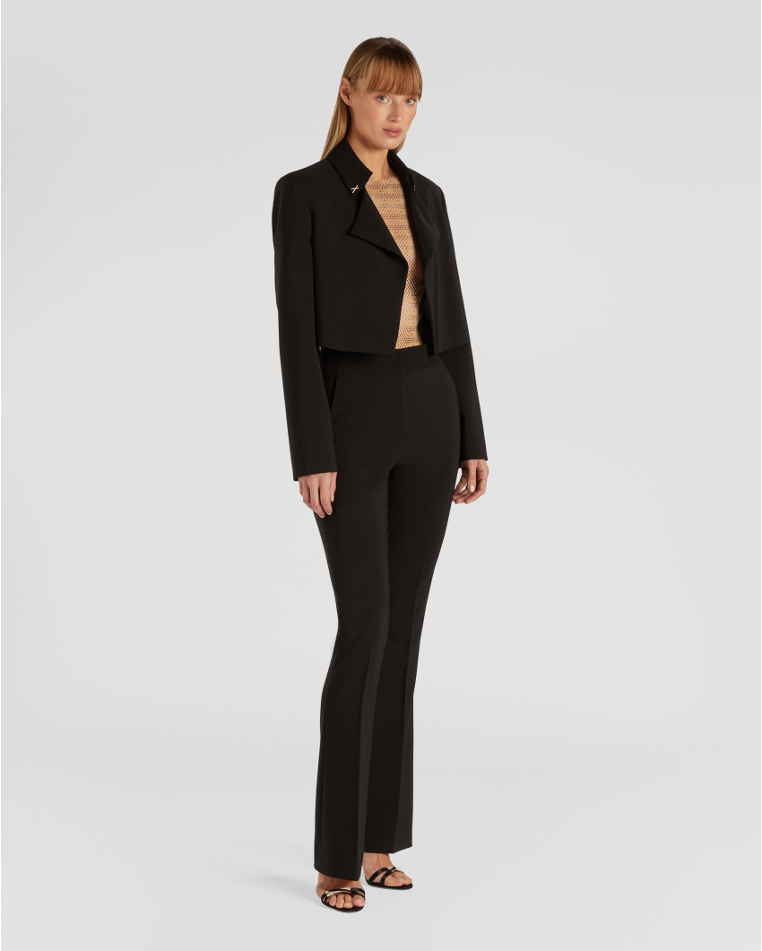 Cropped jacket with lapels