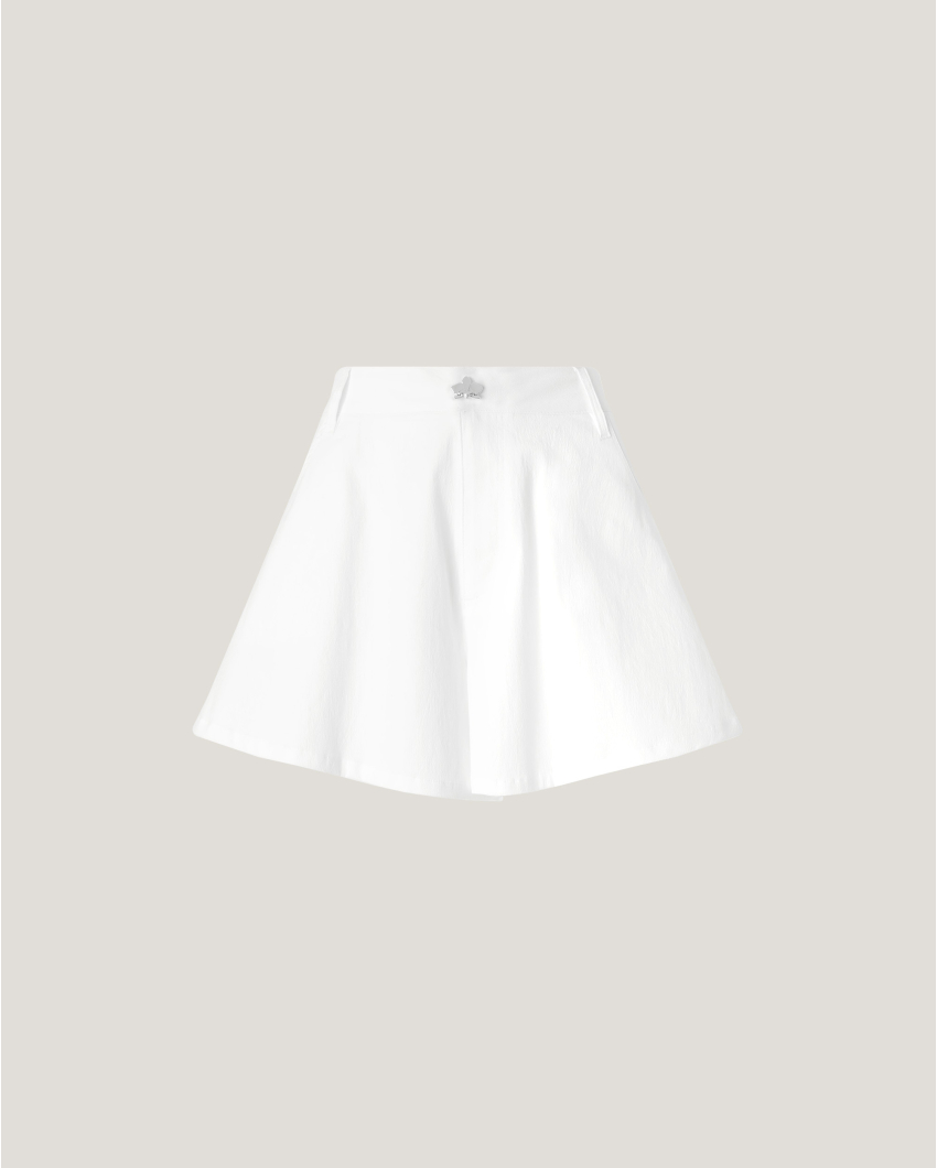 High-waisted flared shorts