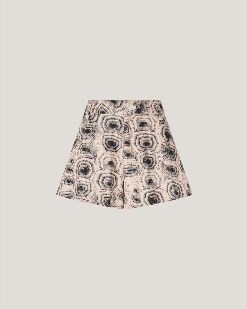 Shorts with turtle print