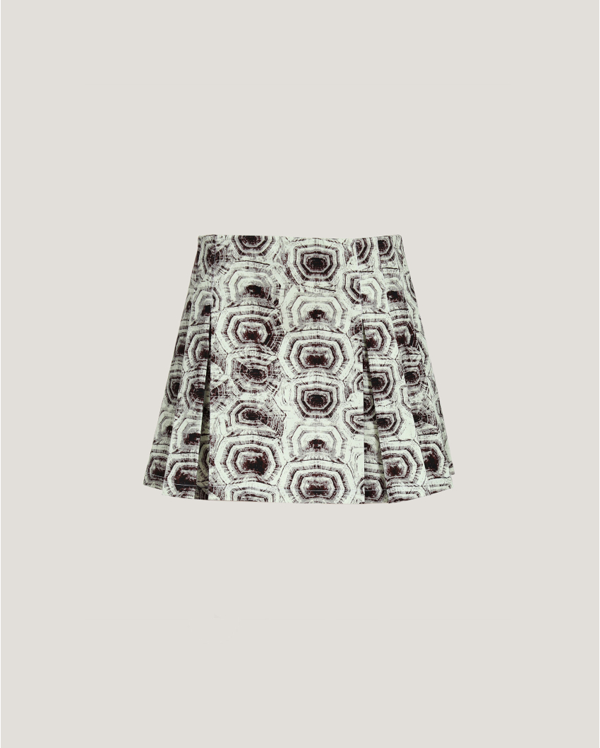 Mini skirt with turtle print 