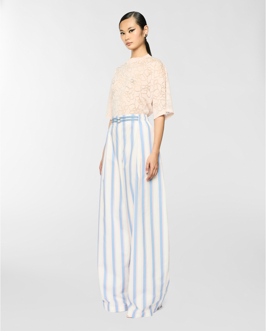 Knit t-shirt with orchid pattern