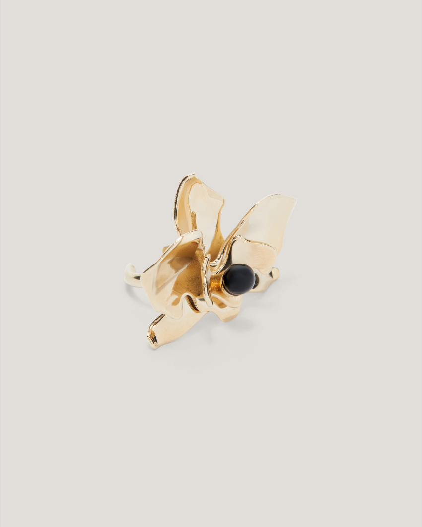Metal ring with orchid and pearl