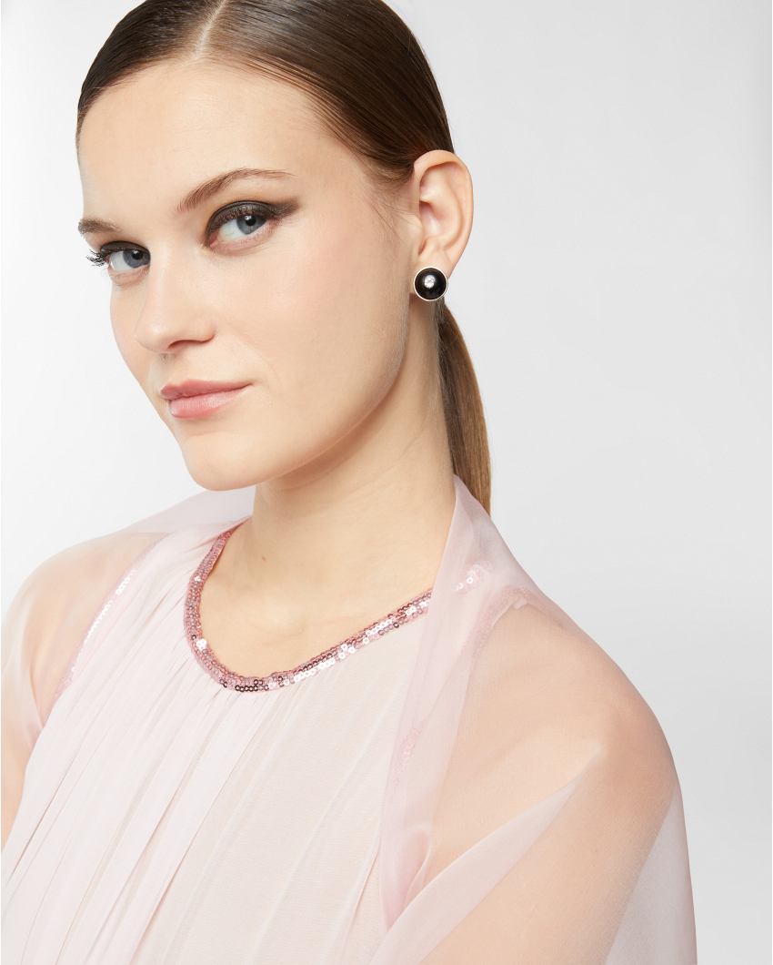 Gold clip-on earrings with pearl and crystal